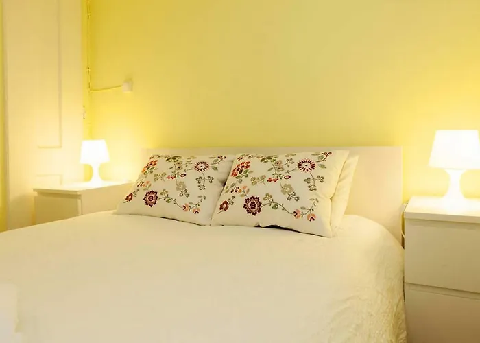 Апартаменти Baixa/chiado View Castle *